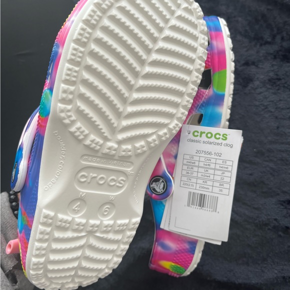 Colorful Crocs 😍 - Picture 5 of 7